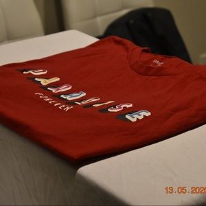 Paradise Different Colored words